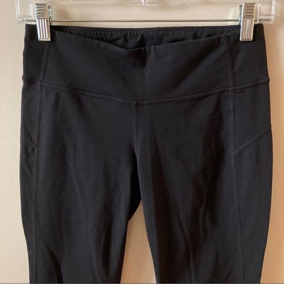 Athleta Power X's and O's Lace Calf Leggings Black M - Picture 4 of 9